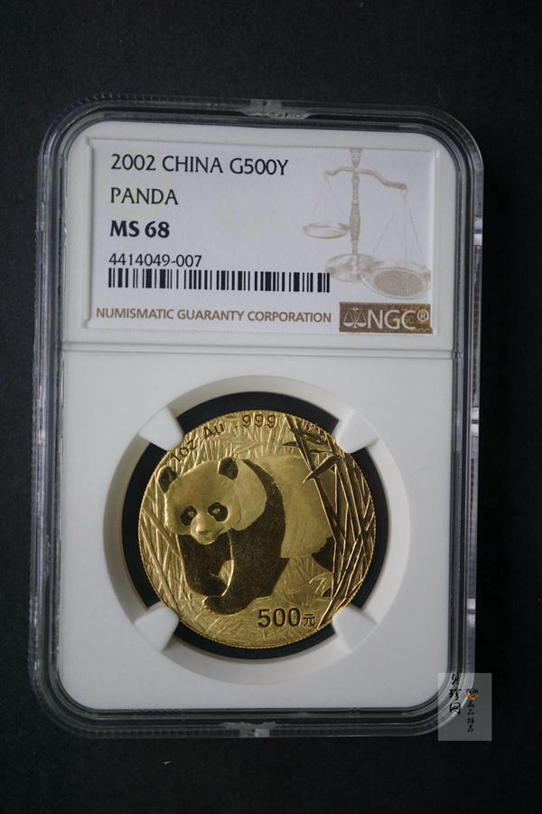 【020101】2002年熊猫1盎司普制金币