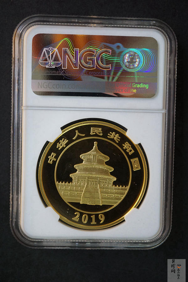【190106】2019年熊猫50克圆形精制纪念金币