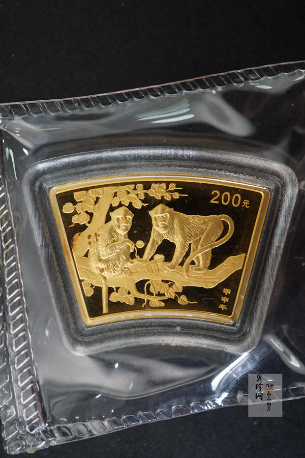 【040204】2004中国甲申（猴）年金纪念币-双猴图1/2盎司扇形普制金币