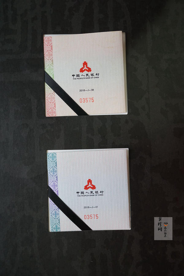 【189020】中国书法艺术（篆书）金银纪念币圆形金银纪念币 金银币套装 8克金+30克银