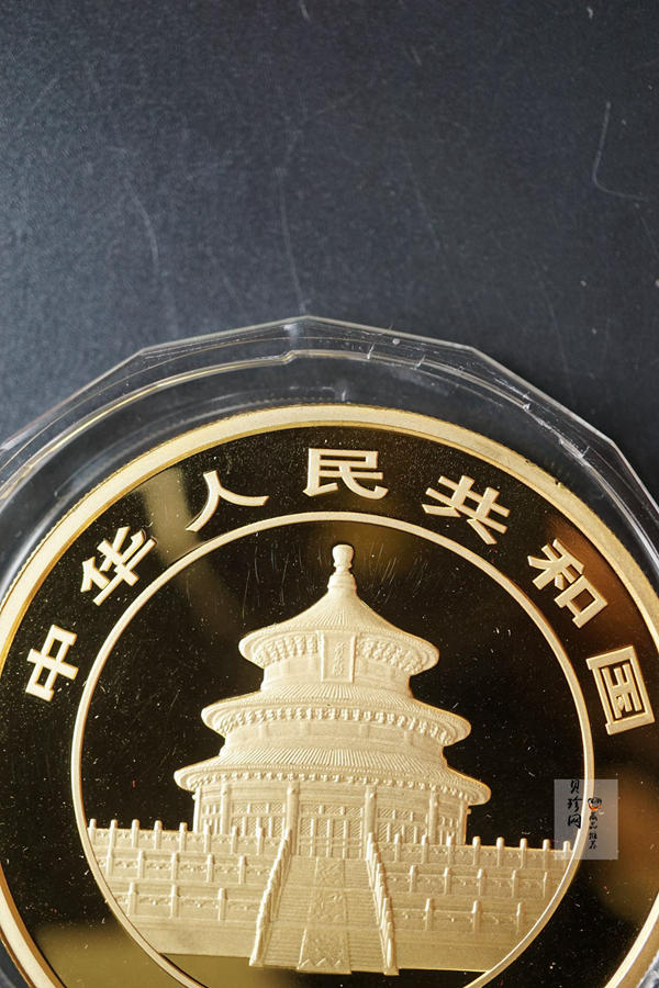 【120106】2012年熊猫5盎司精制金币