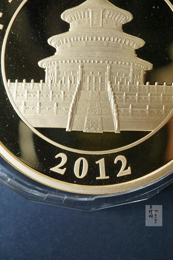【120106】2012年熊猫5盎司精制金币