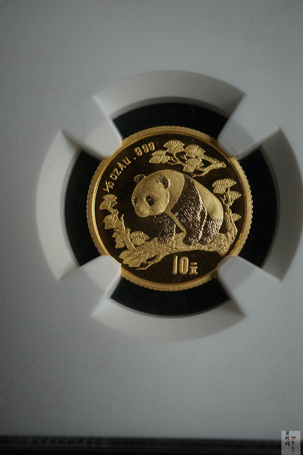 【978559】1997年熊猫1/10盎司金币