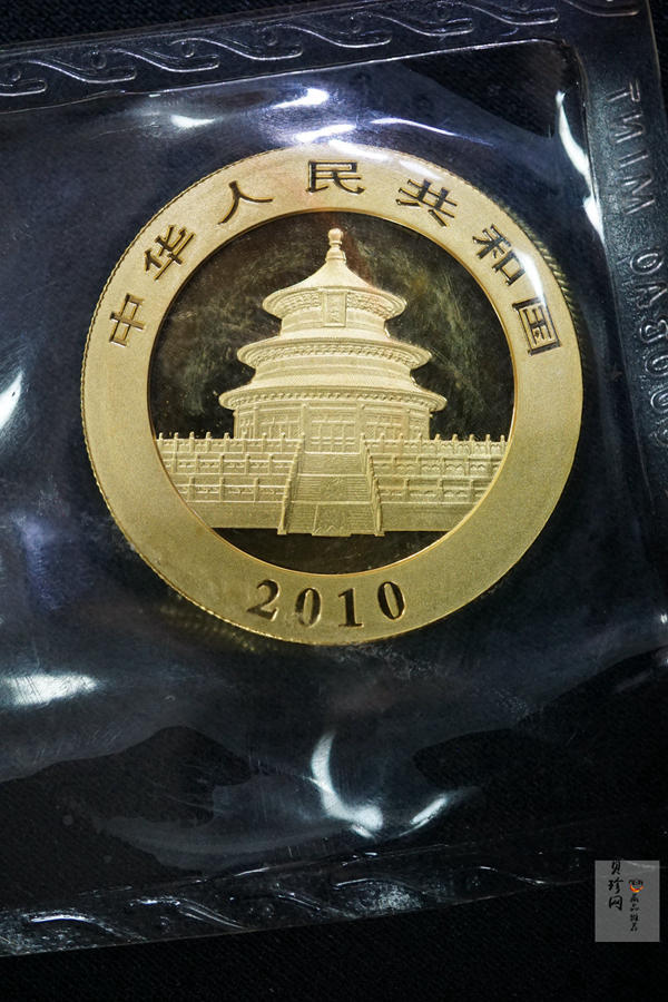 【100105】2010年熊猫1盎司普制金币