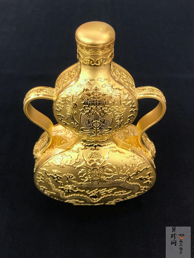 【009440】乾隆青花海水红彩龙纹八吉祥如意耳500克金葫芦瓶