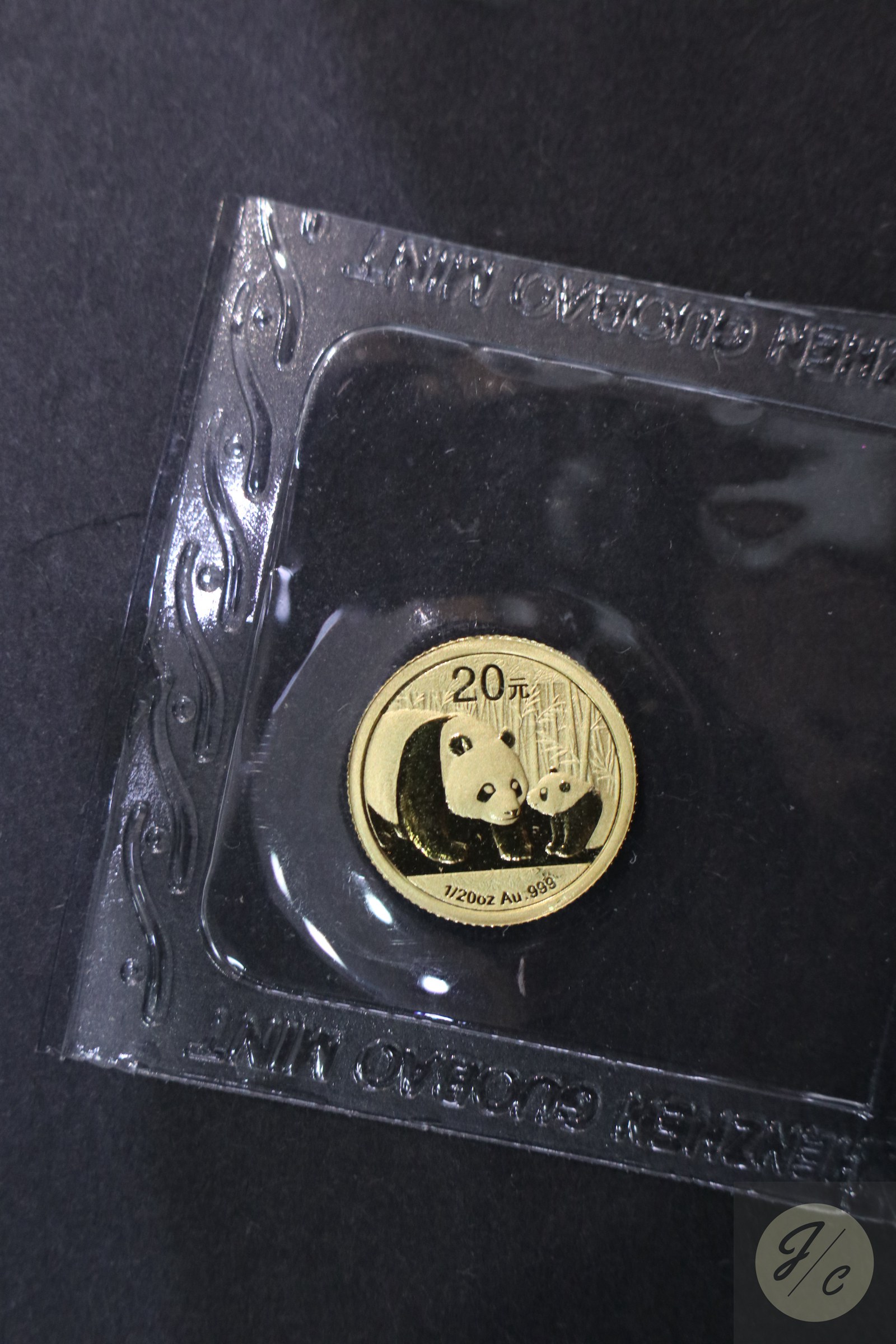 【119220】2011年熊猫金币套金猫