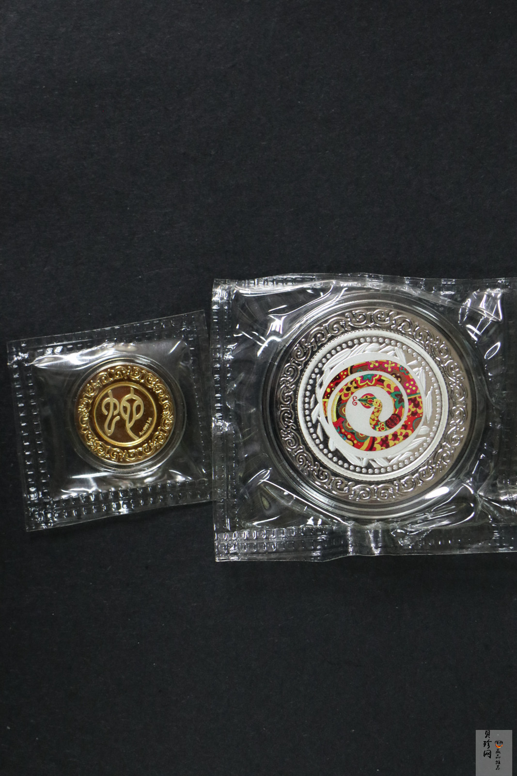 【139290】2013年生肖蛇纪念金银章