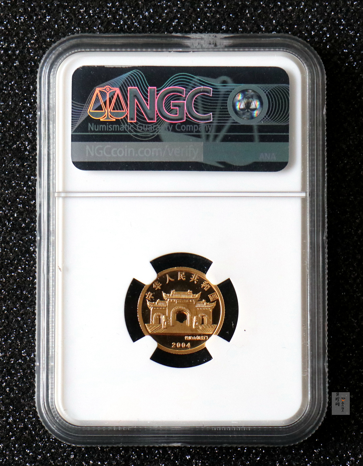 【040901】2004年观音金纪念币-白衣观音像1/10盎司幻彩精制金币