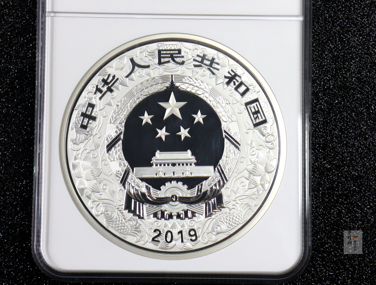【191115】2019中国己亥（猪）年金银纪念币1公斤圆形银币