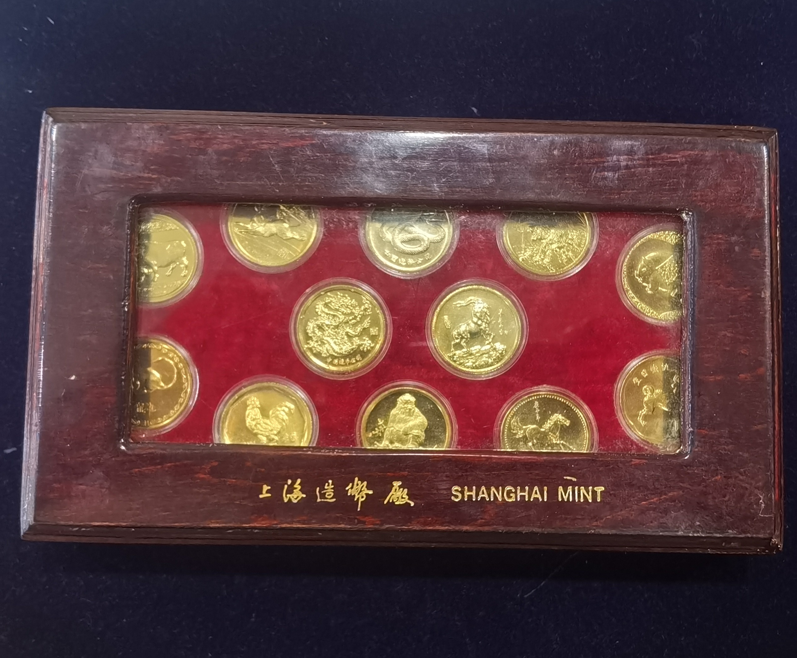 【909510】十二生肖 镀金 金章