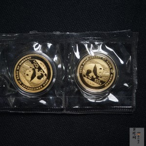 【169480】2016年青岛银行成立20周年熊猫加字8克普制金币2枚一套