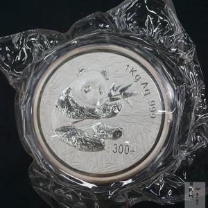 【000107】2000版熊猫金银纪念币1公斤精制银币