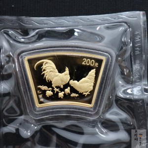 【050204】2005年乙酉鸡年生肖1/2盎司扇形普制金币
