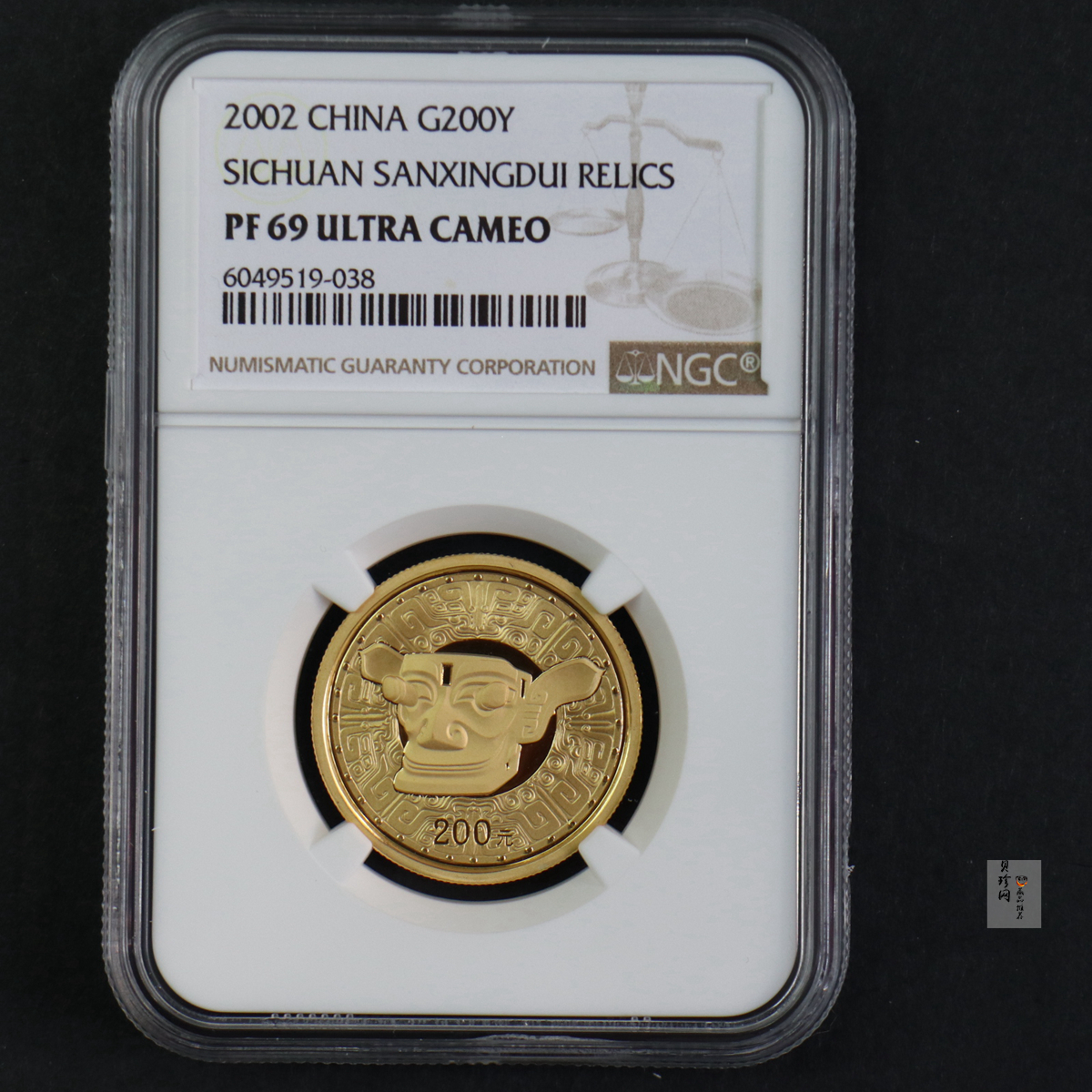 【020801】2002年四川三星堆金银纪念币-青铜纵目面具1/2盎司精制金币