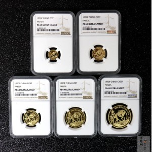 【909020】1990版熊猫精制金币五枚一套