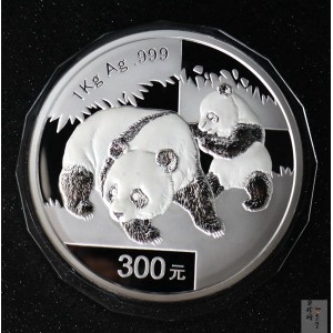 【080108】2008年熊猫1公斤精制银币