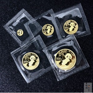【209040】2020年熊猫普制金币5枚一套