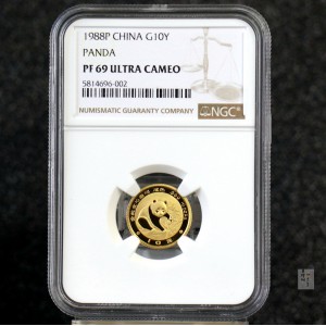 【880109】1988年熊猫1/10盎司精制金币
