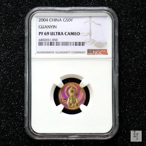 【040901】2004年观音金纪念币-白衣观音像1/10盎司幻彩精制金币