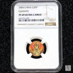 【040901】2004年观音金纪念币-白衣观音像1/10盎司幻彩精制金币