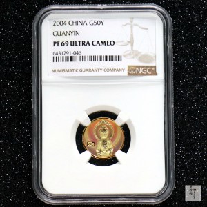【040901】2004年观音金纪念币-白衣观音像1/10盎司幻彩精制金币