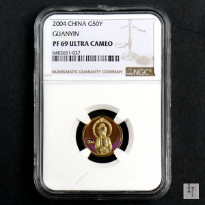 【040901】2004年观音金纪念币-白衣观音像1/10盎司幻彩精制金币