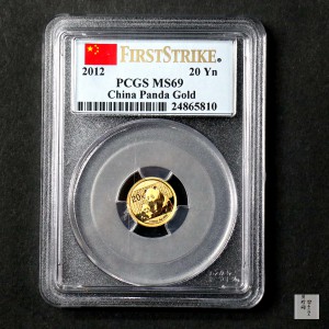 【120101】2012年熊猫1/20盎司普制金币