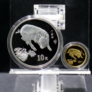 【079010】2007猪年普制生肖金银币2枚一套